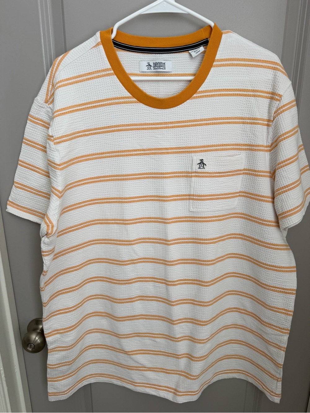 Original Penguin Men’s White/Orange Striped Crew Neck Pocket T-Shirt 2XL OP5612